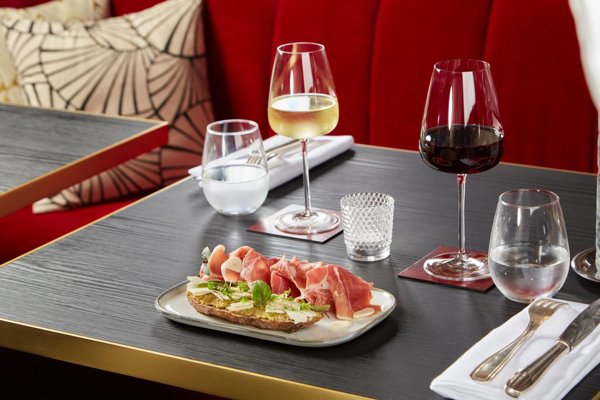 Maison Rouge & Spa, Autograph Collection 5* Straßburg