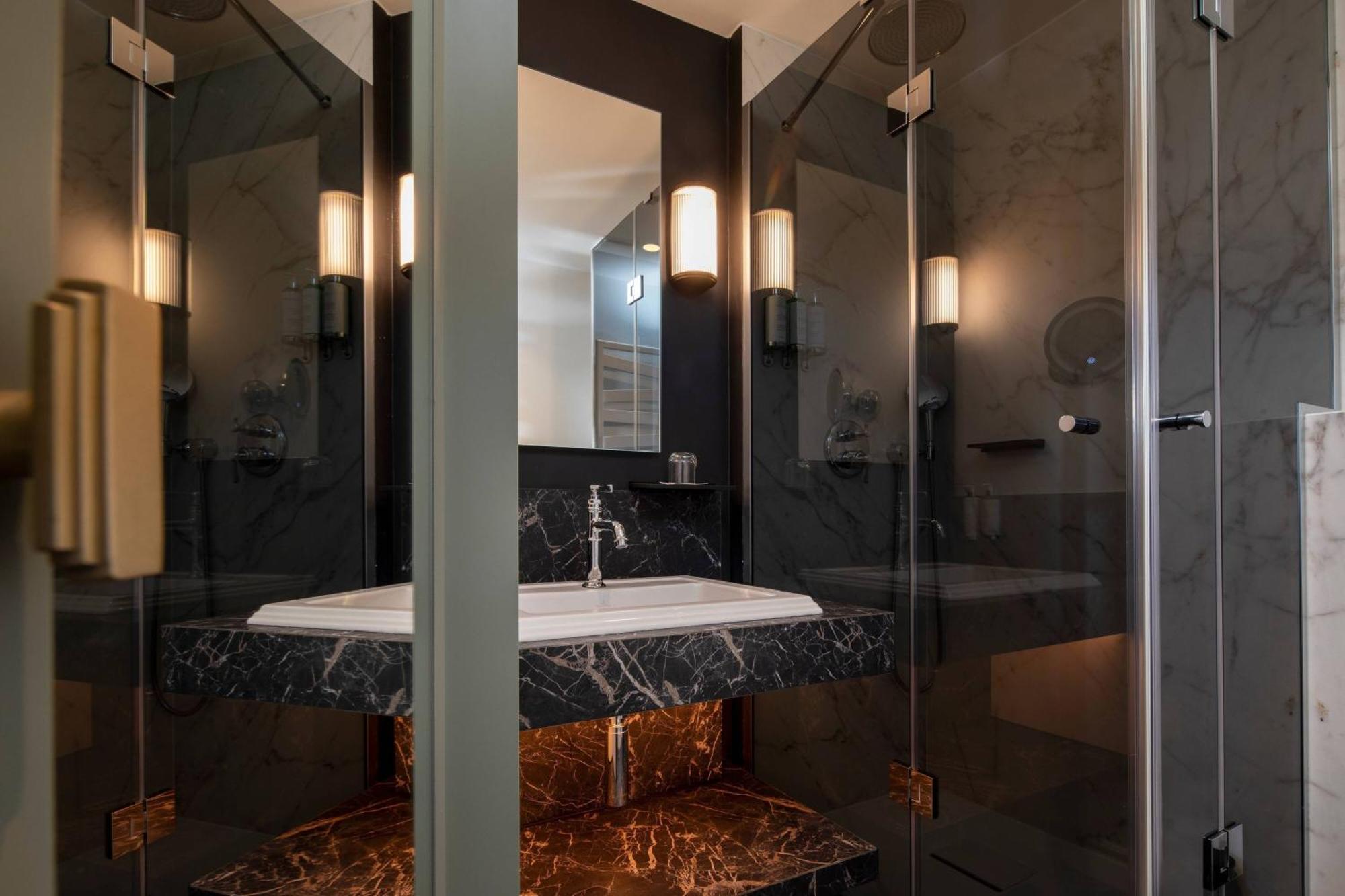 Hotel Maison Rouge & Spa, Autograph Collection 5*