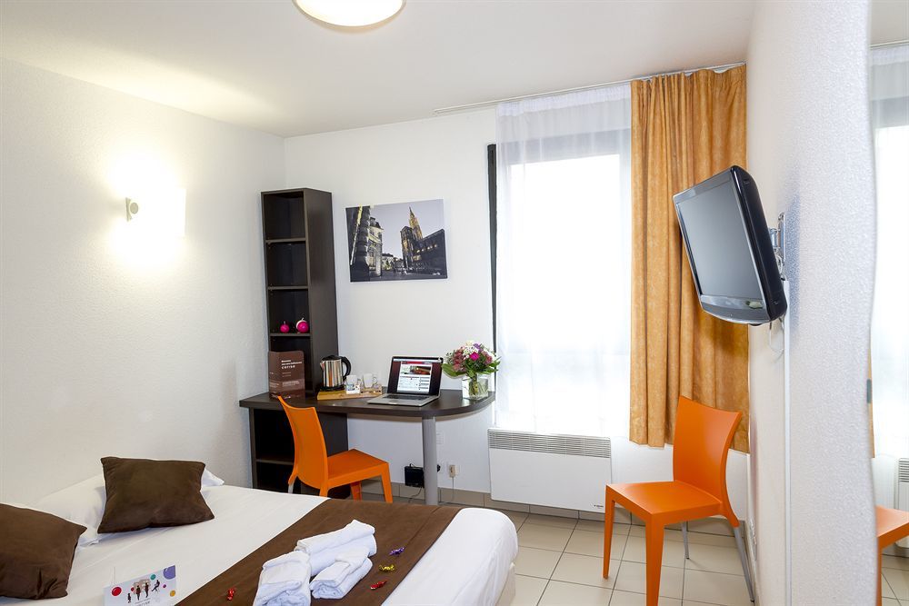 Cerise Aparthotel