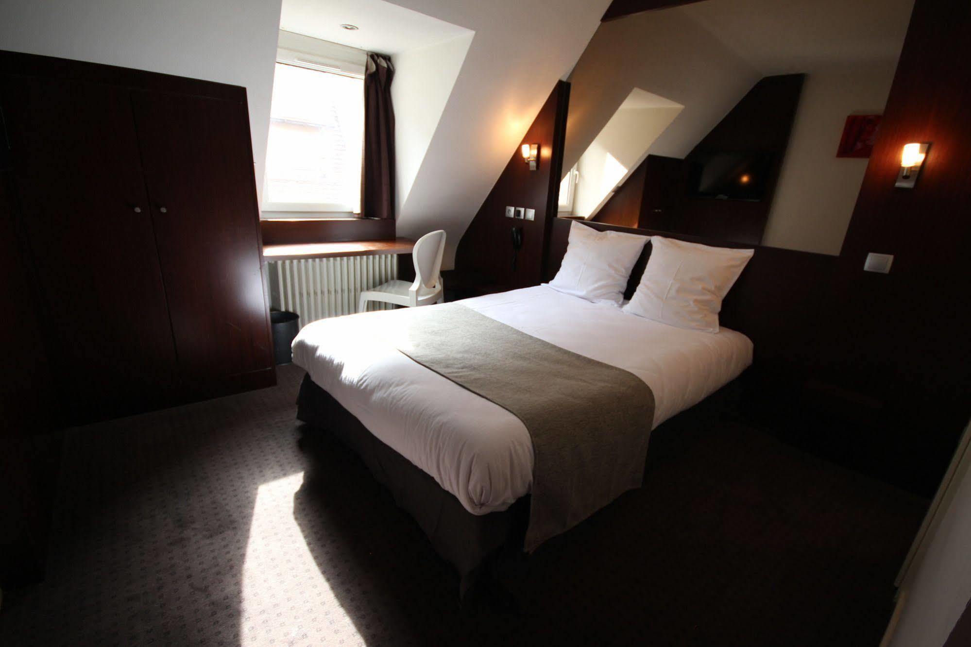 Hotel Des Tonneliers 2*