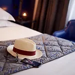 Hotel Arok