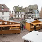 Au Coeur De La Petite France