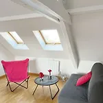 Le Balcon Fleuri Centre Robertsau Tram Jardiniers