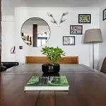 * Loft 3 Pieces/Calme, Tout Equipe @ Centre Ville
