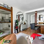 * Loft 3 Pieces/Calme, Tout Equipe @ Centre Ville