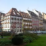 Logis Hotel Restaurant Au Cerf D\'Or