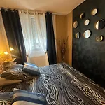 Tres Beau Trois Pieces Avec Vue Degagee