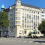 Hotel Esplanade