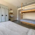 Auberge De Jeunesse Hi Strasbourg 2 Rives