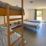 Auberge De Jeunesse Hi Strasbourg 2 Rives