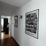 Apparemment Spacieux Et Lumineux Pour 6 Voyageurs