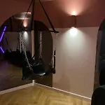 Love Room Strasbourg, Sauna, Spa, Suite Ibiza, Evasion Romantique Et Sensuelle