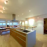 Loft Kleber