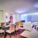 Central sunny spacious