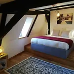 Cosy Duplex Cathedrale Au Bord De L\'Eau