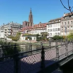 Cosy Duplex Cathedrale Au Bord De L\'Eau