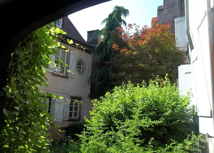 La Chaumiere