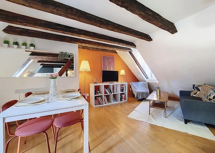 Tonneau - Hypercentre - Cathedrale - Authentique - Duplex