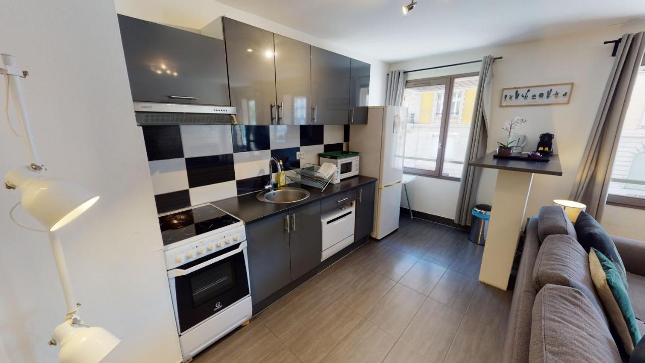 Appartement 13A Bd du Président Wilson - 1 PARKING GRATUIT