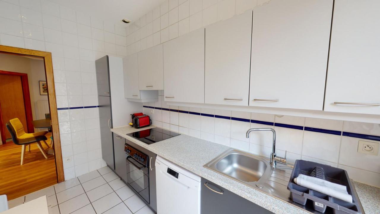 Bleu Mésange - 2 Bedrooms&2 Bathrooms *