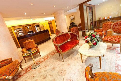 Hotel Rohan