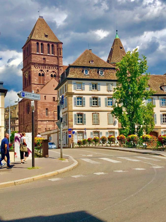Apartment Cosy & Quiet Flat In Historical Lively Center Of Straßburg