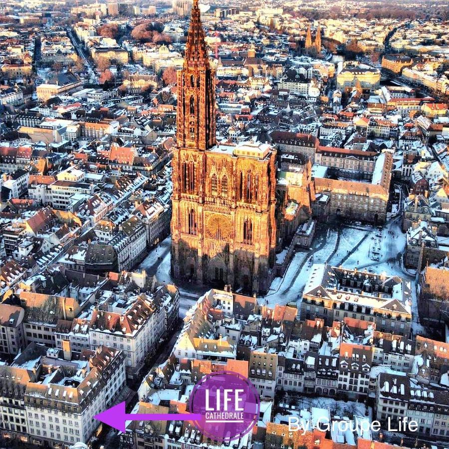 Life Cathedrale City-center Place Gutenberg Straßburg