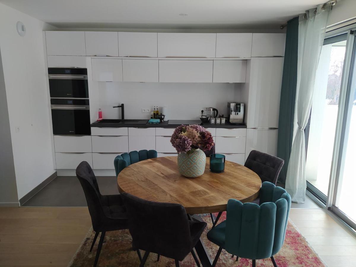 Magnifique F3, 75m² Avec Parking Prive Et Terrasse Apartment Strasbourg