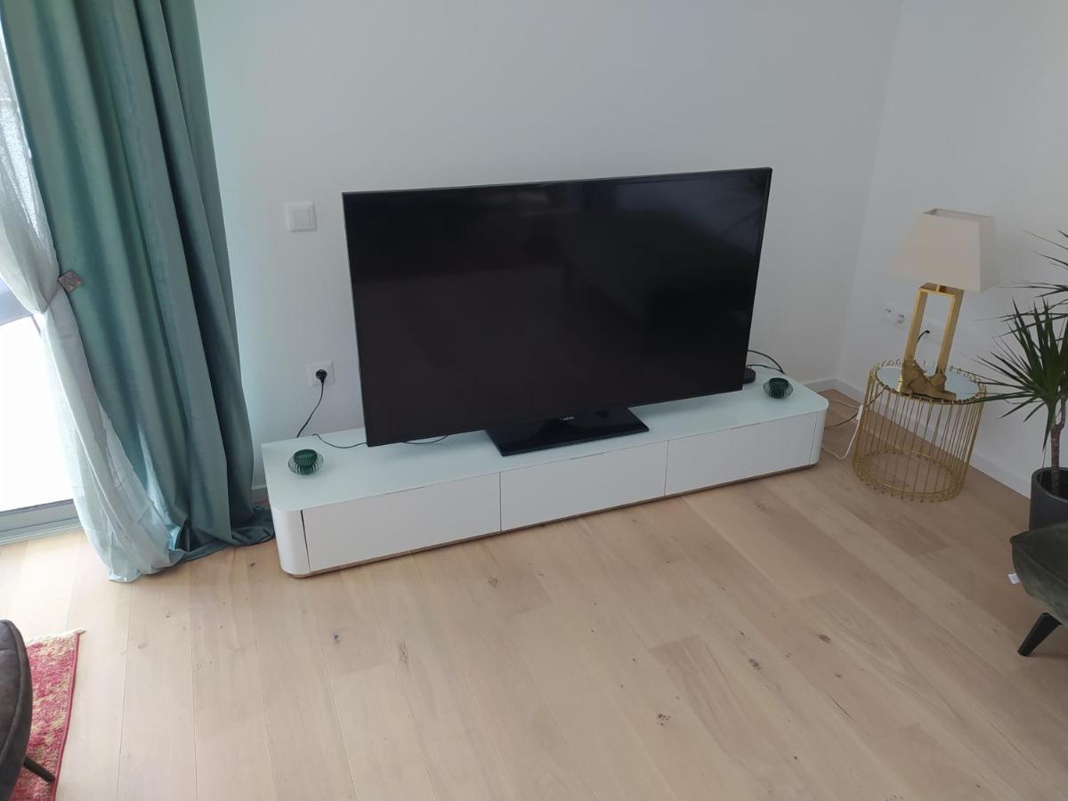 Magnifique F3, 75m² Avec Parking Prive Et Terrasse Apartment