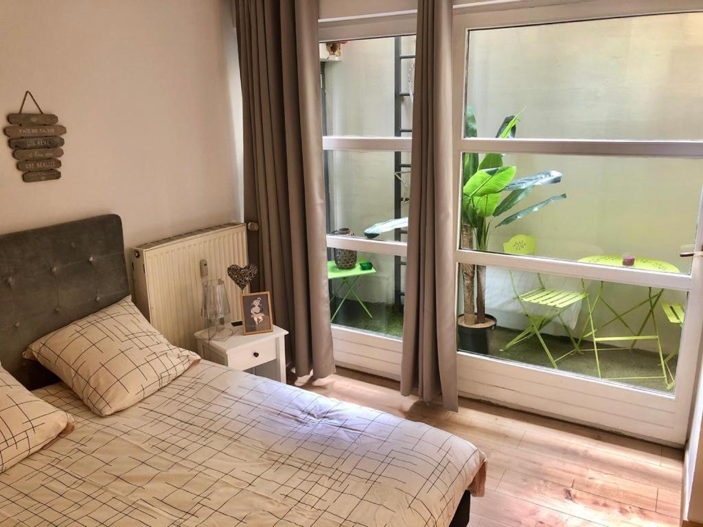 New Duplex De Charme Au Pied De La Cathedrale Carre D'or Apartment