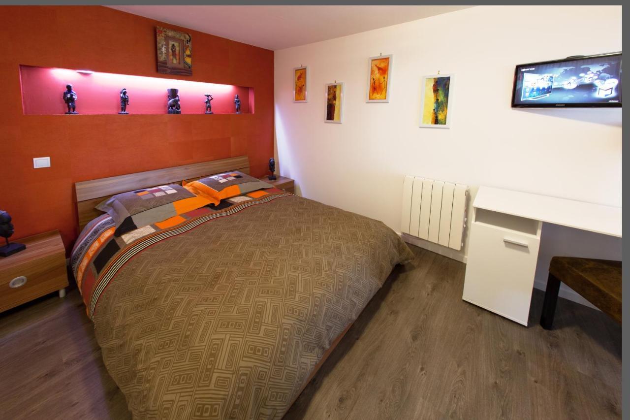 Le Corbeau - Grand Centre, Calme Apartment