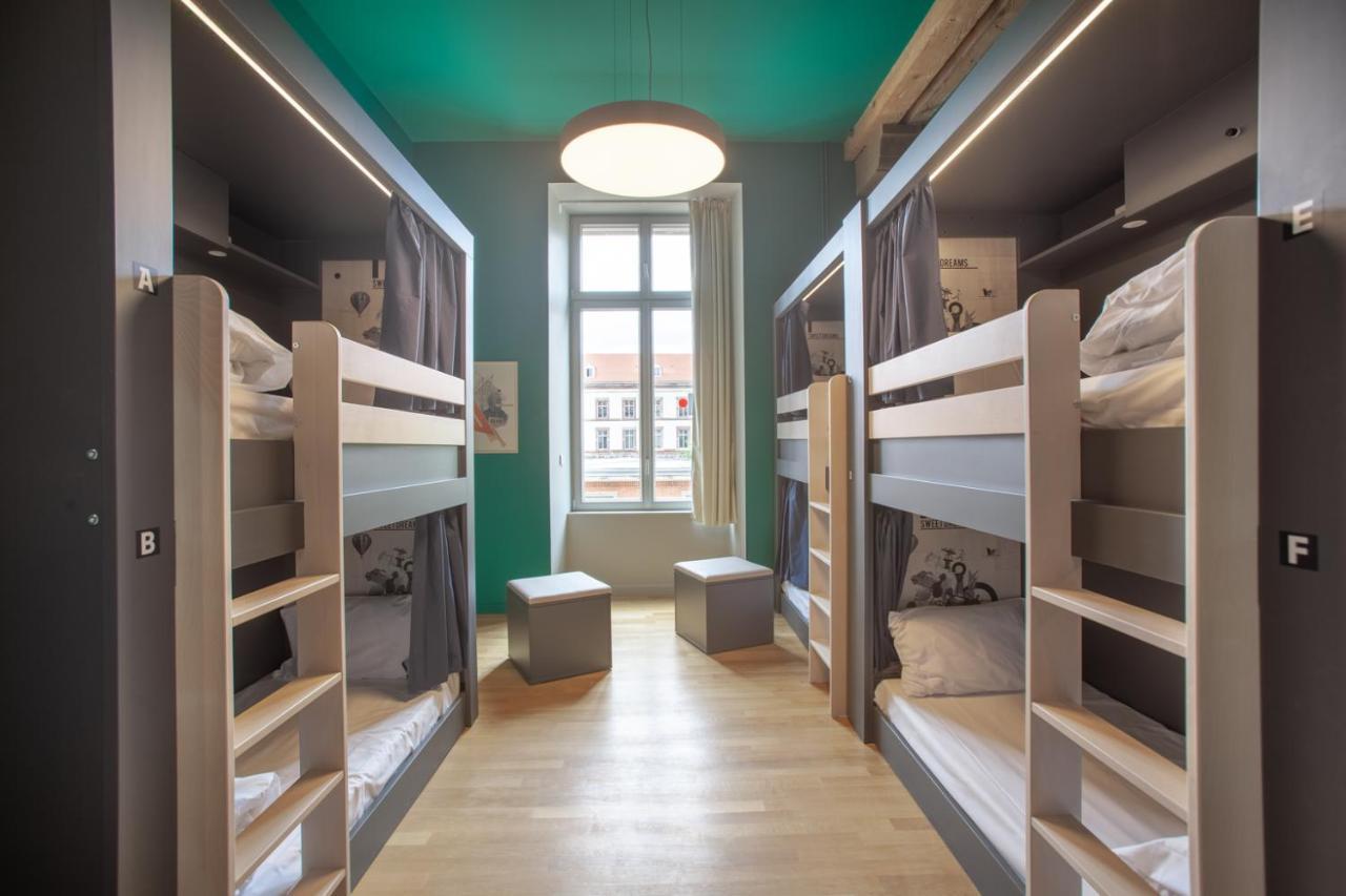 Hostel The People -