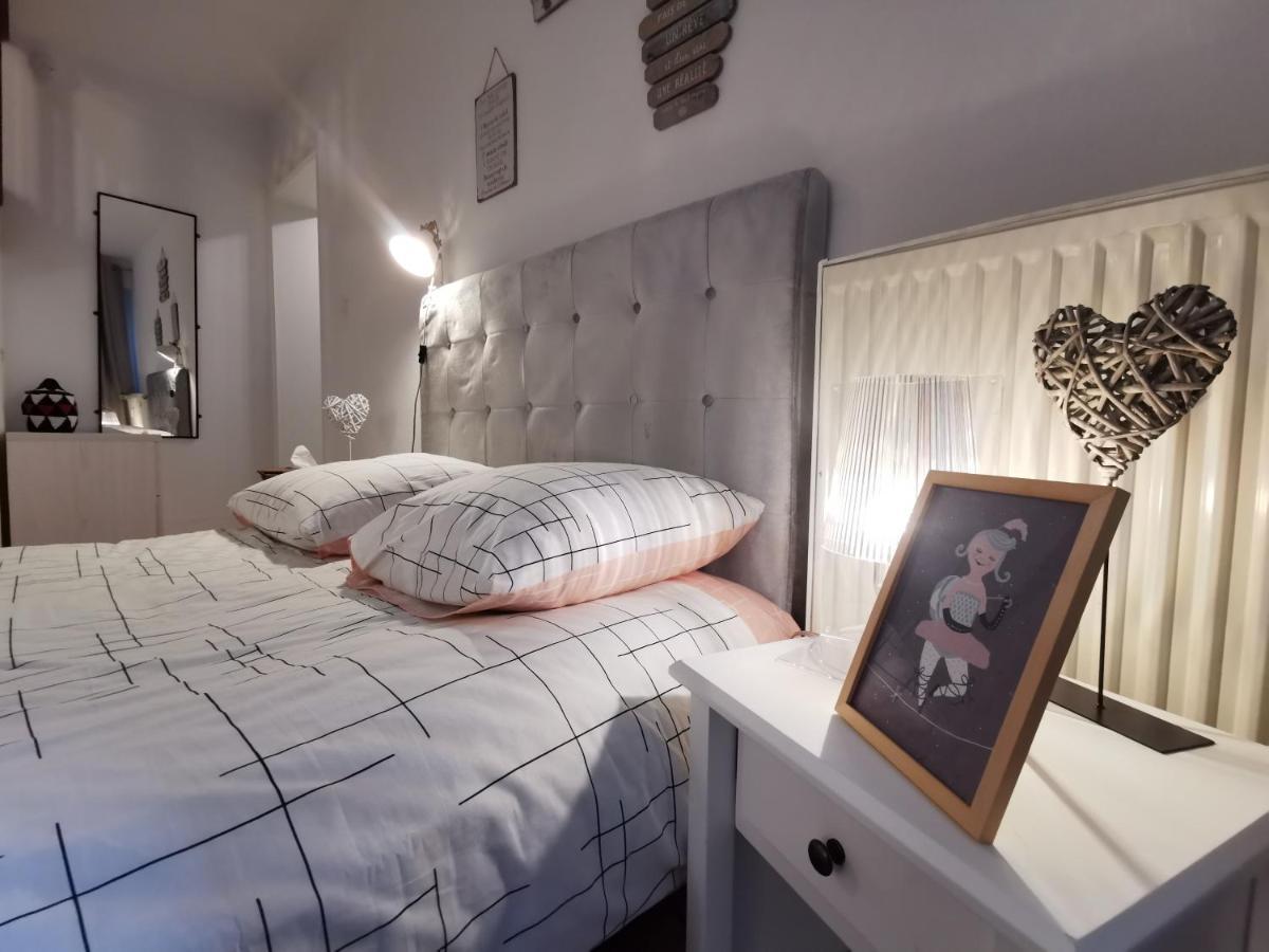 New Duplex De Charme Au Pied De La Cathedrale Carre D'or * Strasbourg