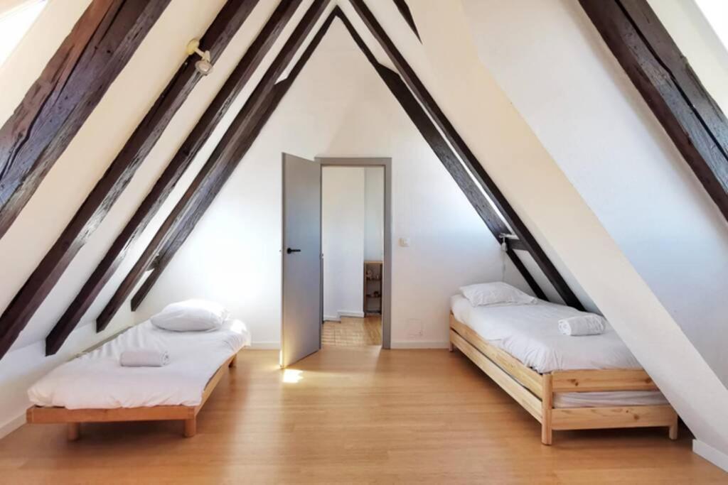 200m2 Triplex Proche Cathedrale Straatsburg