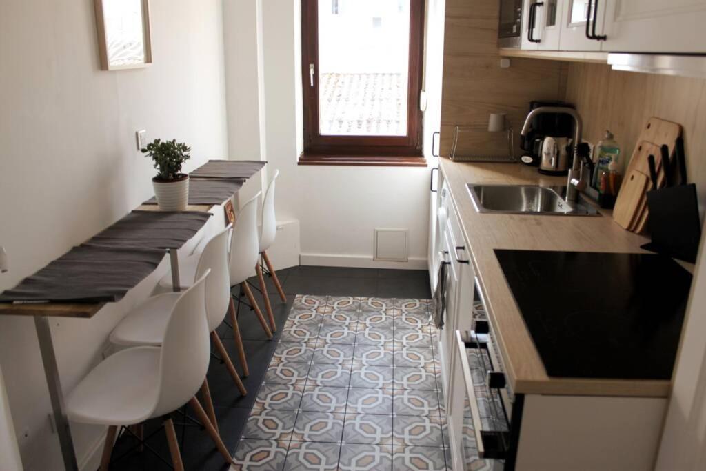 Apartment Nod Off In Neudorf! Cozy 2 Beds Near The Tram *