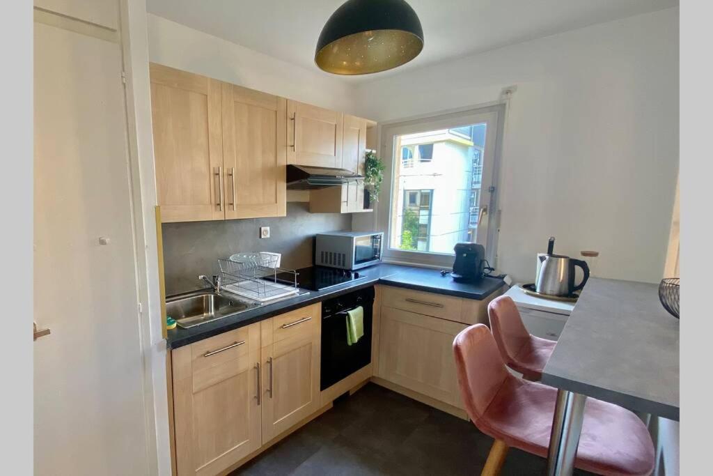 Appartement LE COSY - Neudorf Étoile avec balcon et Parking Strasbourg