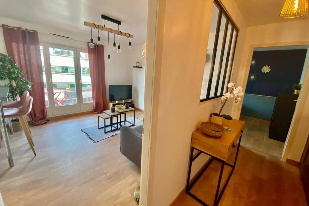 LE COSY - Neudorf Étoile avec balcon et Parking Strasbourg