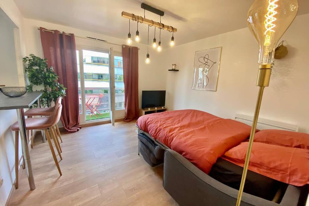 Appartement LE COSY - Neudorf Étoile avec balcon et Parking *