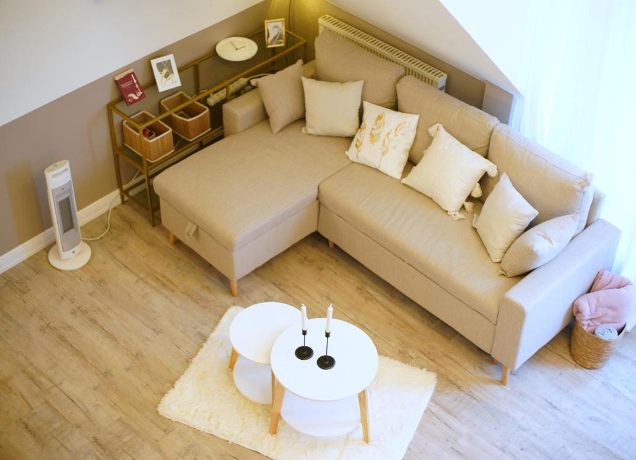 **la Mezzanine** Proche Zénith&centre Appartement *
