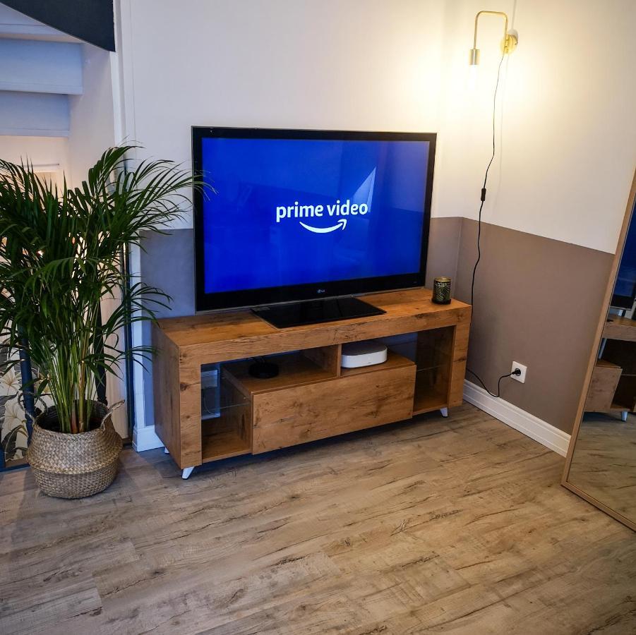 **la Mezzanine** Proche Zenith & Centre Apartment