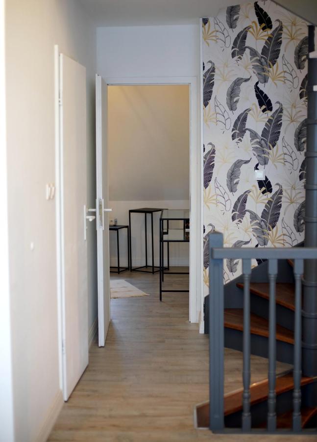 **la Mezzanine** Proche Zénith&centre Appartement *