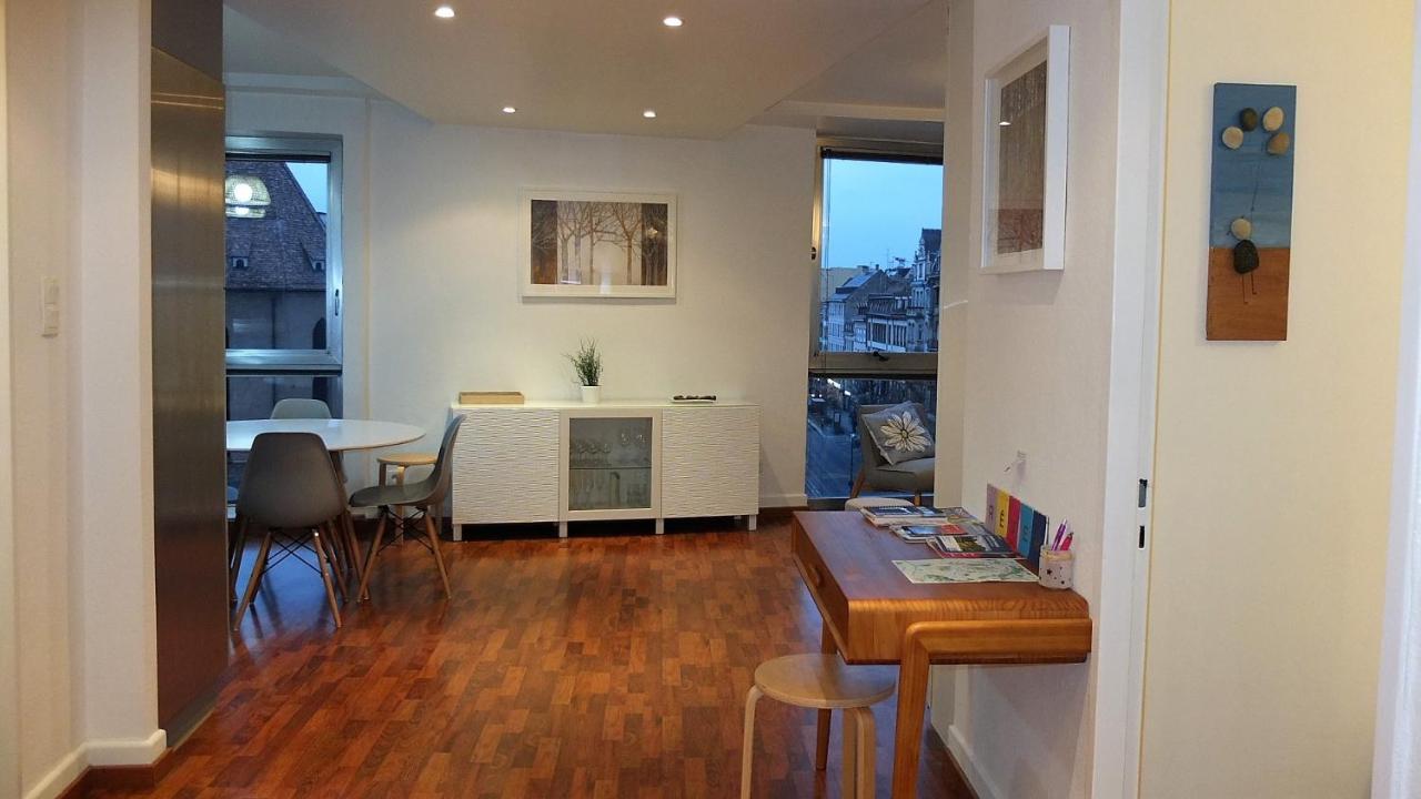 Appartement Spacieux Avec Vue Sur Les Quais