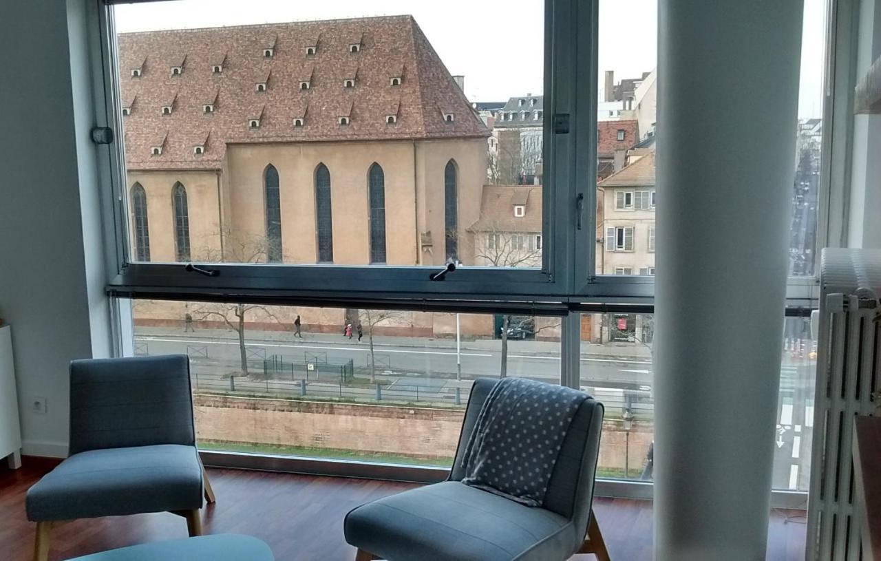 Appartement Spacieux Avec Vue Sur Les Quais Straatsburg