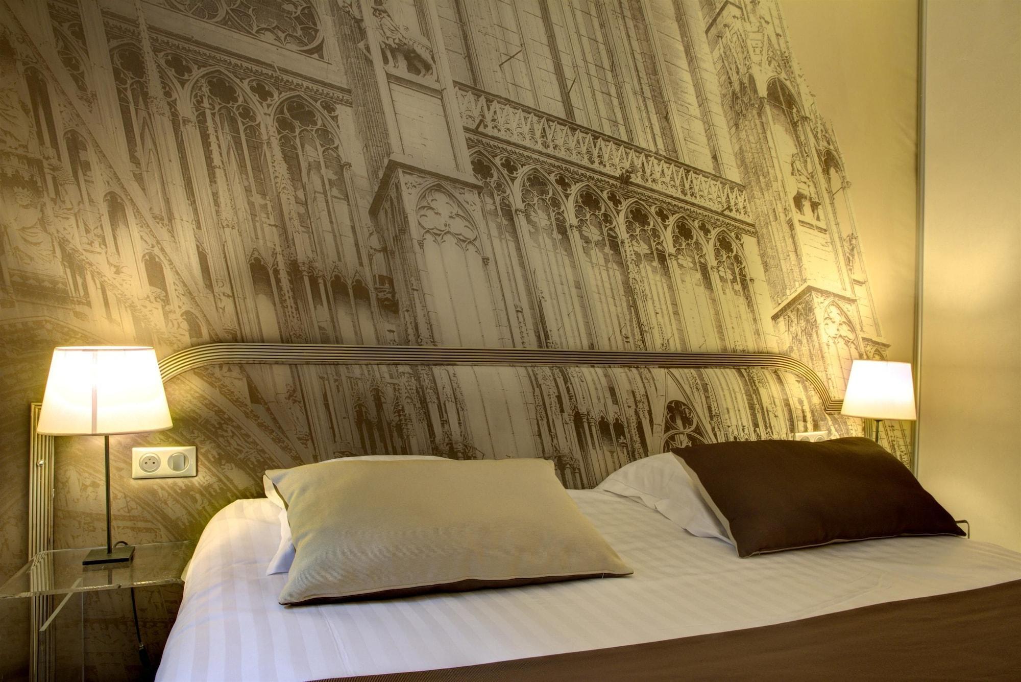 Cathedrale 4*