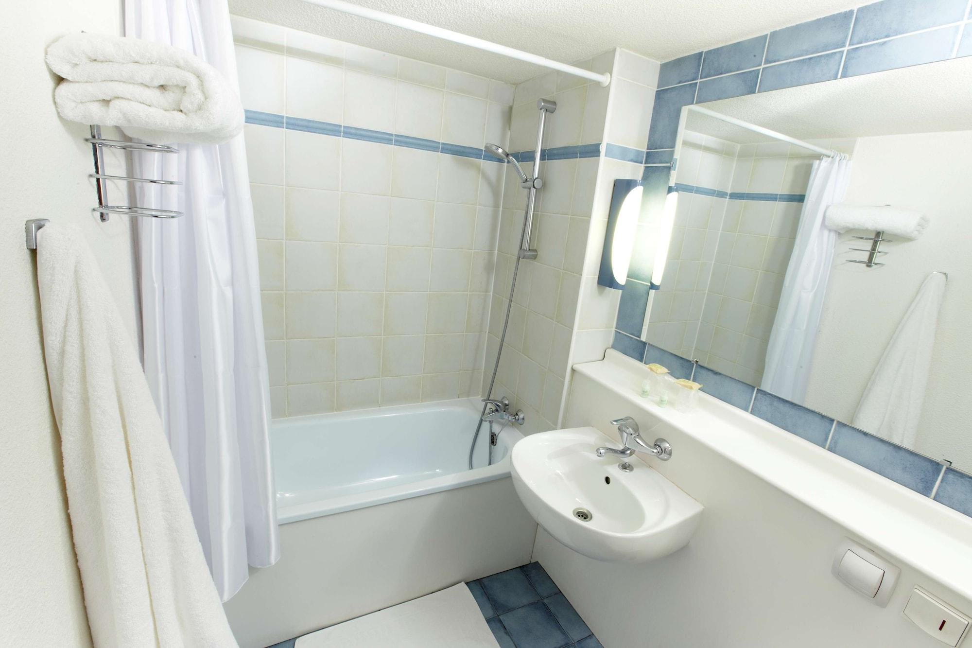Hotel Kyriad Direct Ouest - Zénith Straßburg