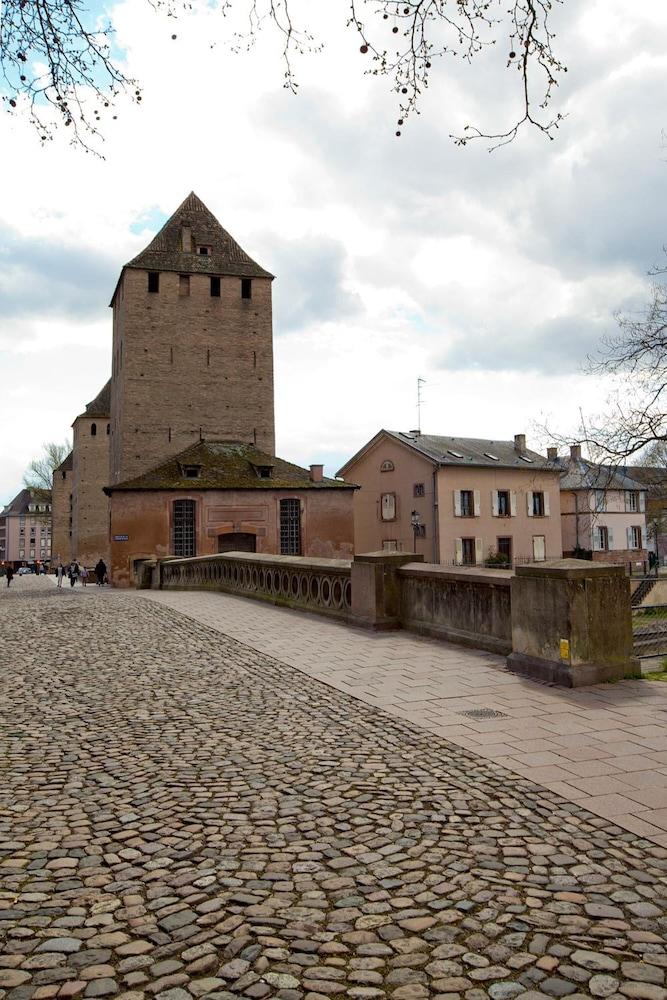 Aparthotel Séjours&affaires Kleber 2*