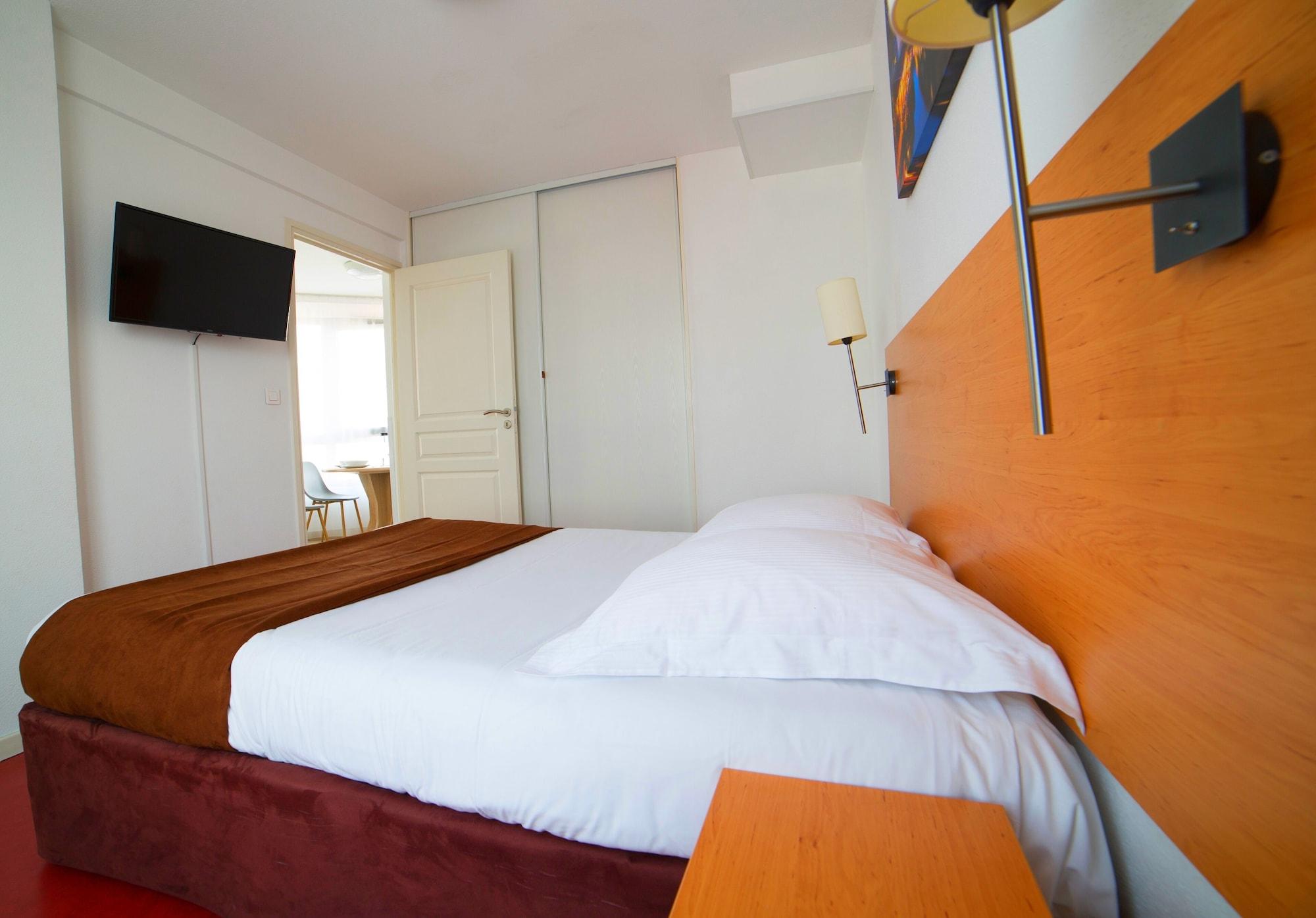 Aparthotel Cerise 3*