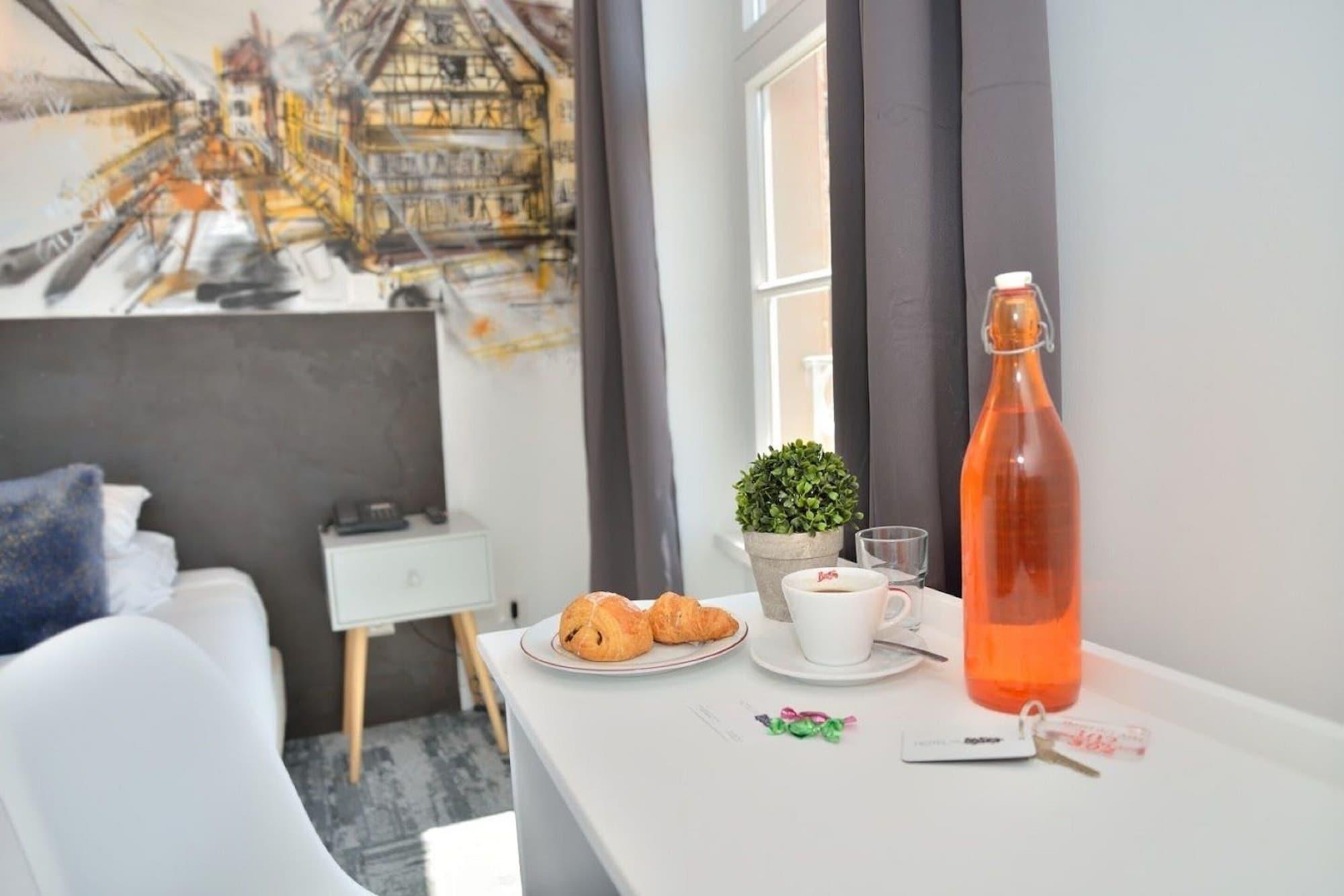 Des Arts Hotel 2*