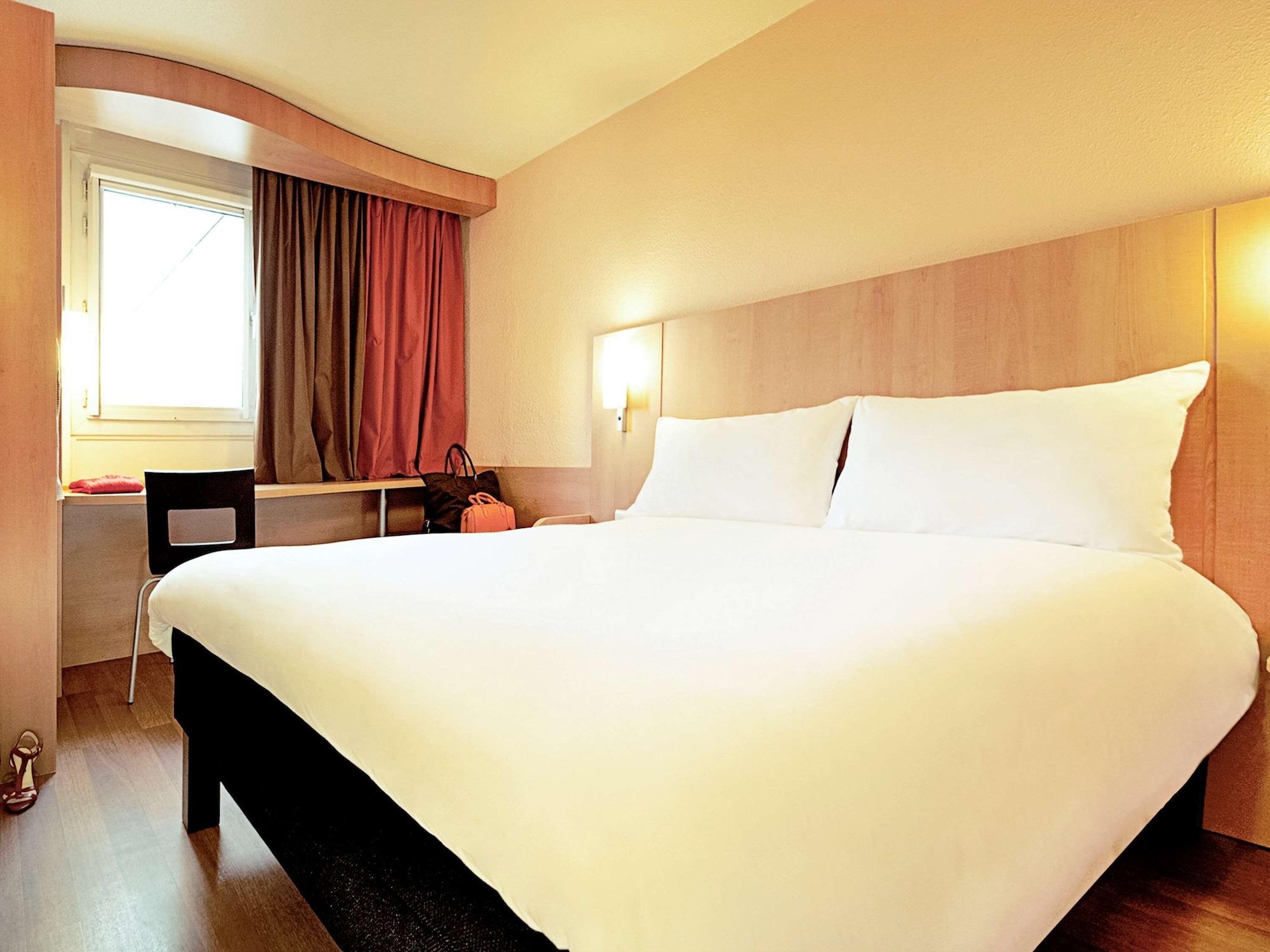 Ibis Centre Petite France Hotel