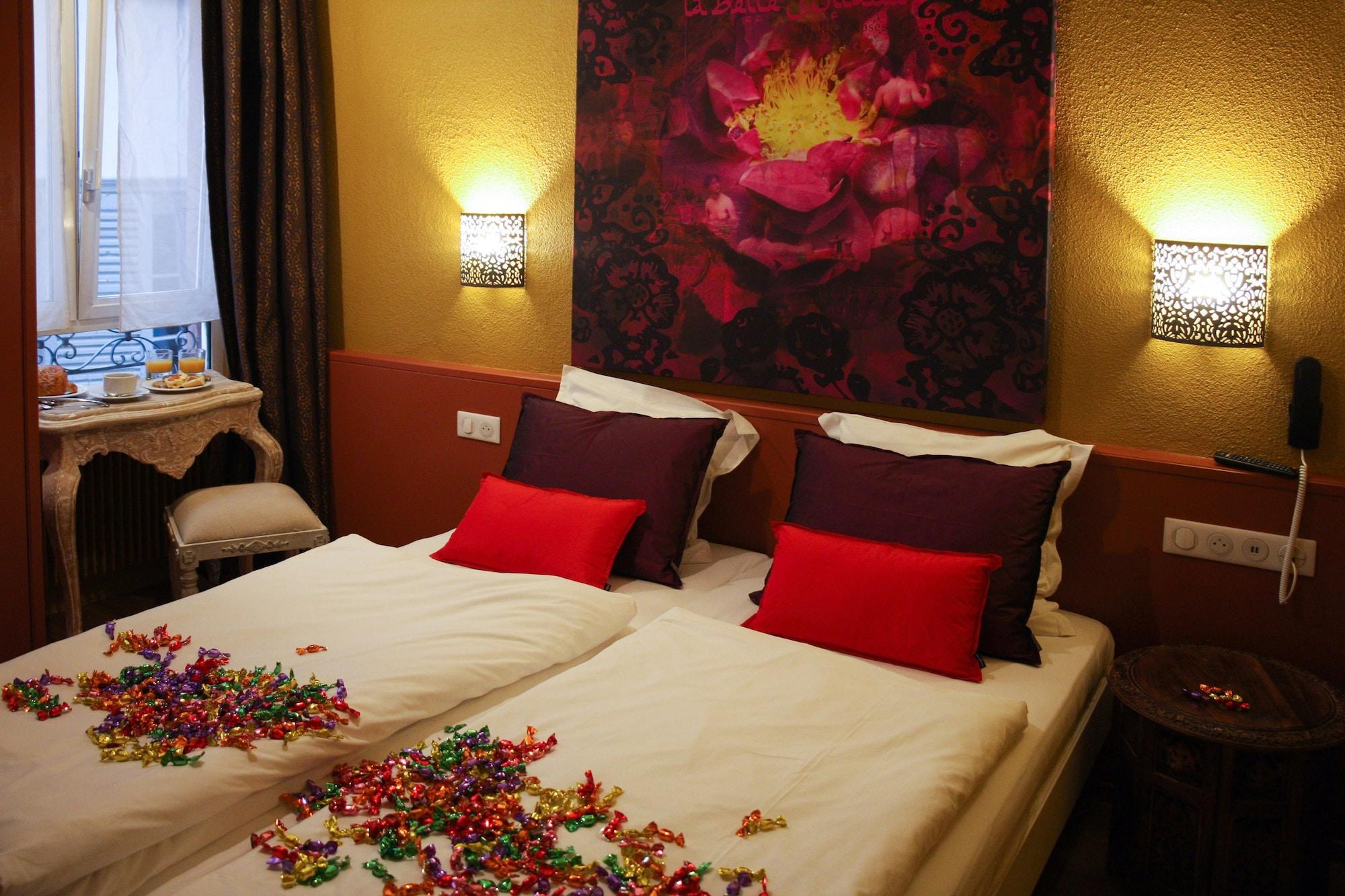 Roses Hotel